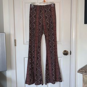 Large Windsor Flare Leggings never worn